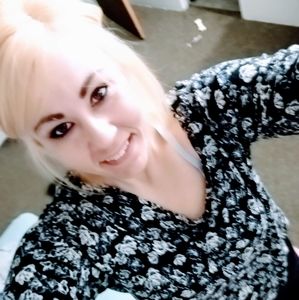 Meet your Posher, Jennie